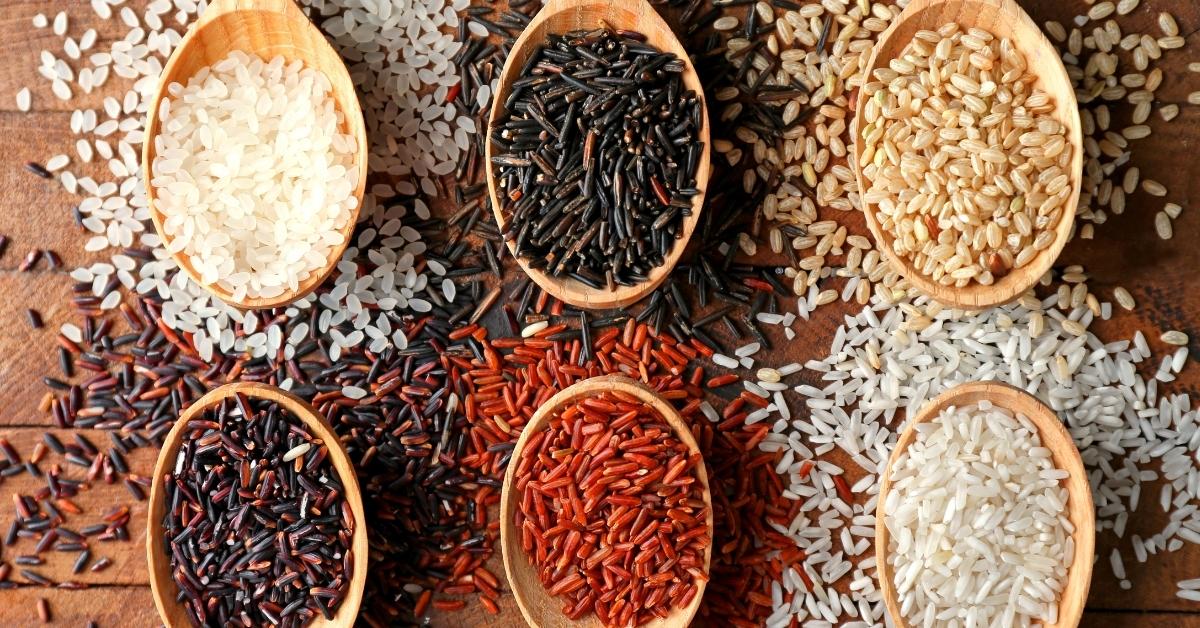 Different_Types_Of_Rice_In_A_Wooden_Spoon